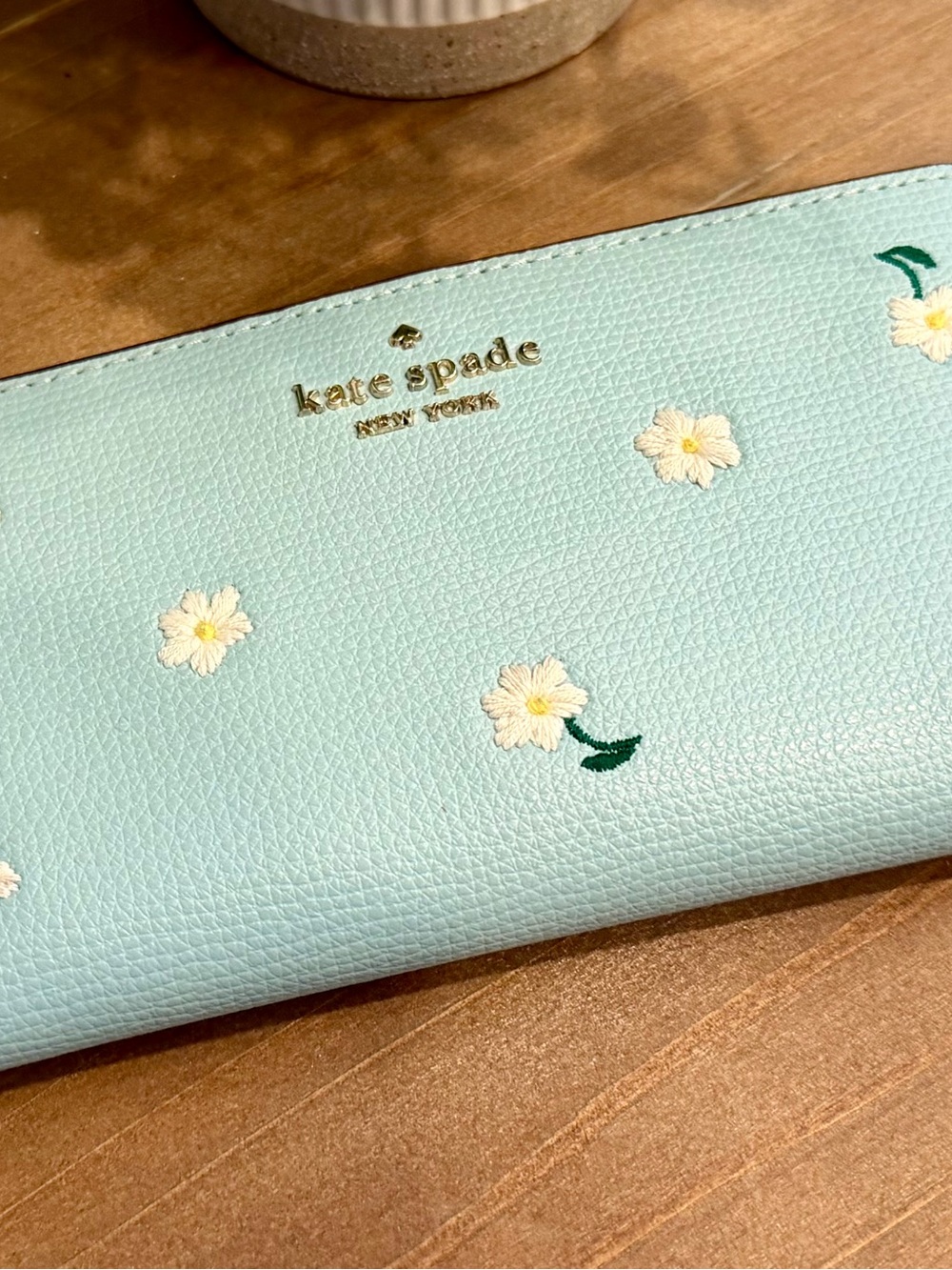 kate spade Pale Blue Daisy Continental Wallet - Picture 2 of 6